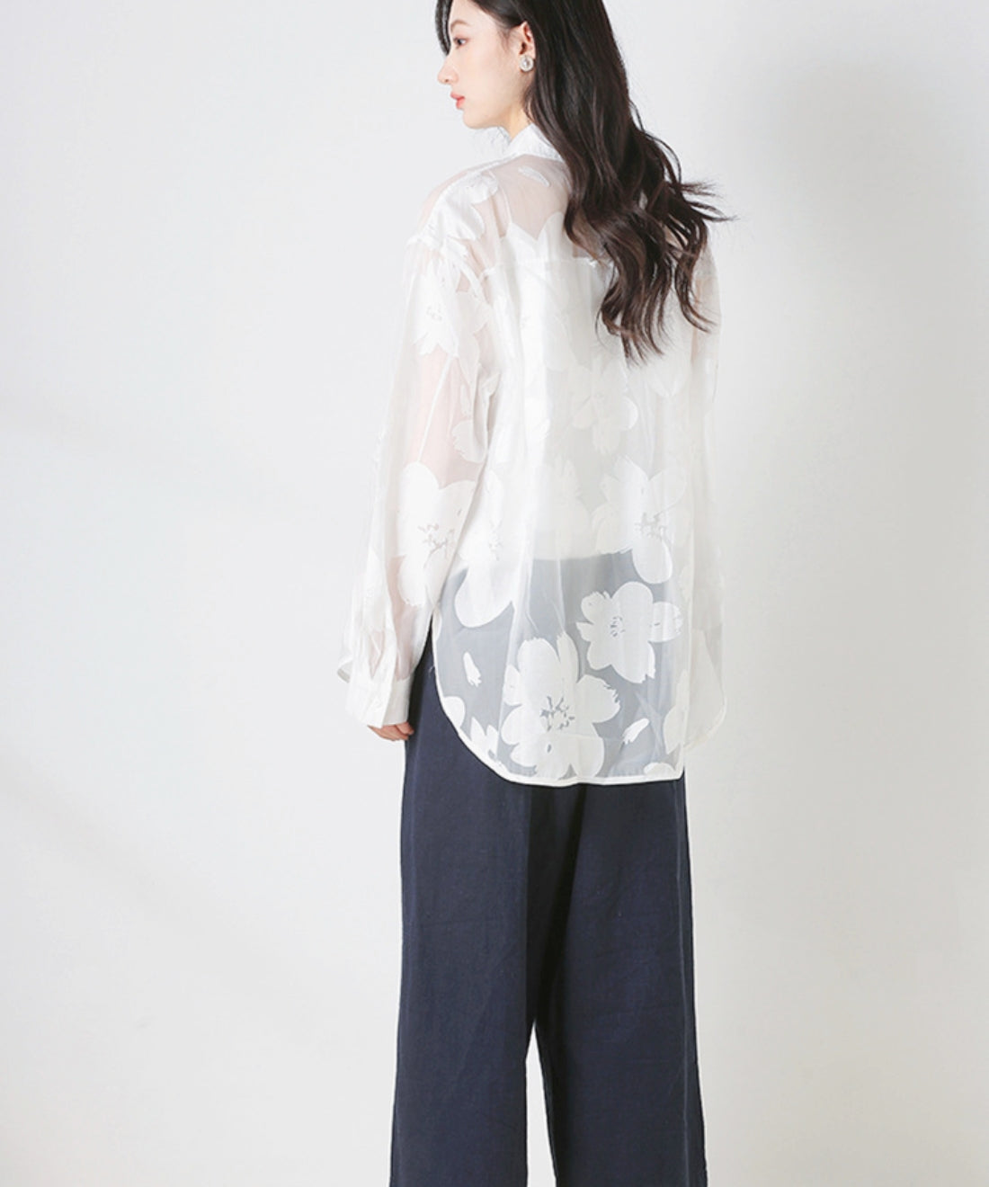 シースルーフラワージャガードシャツ
