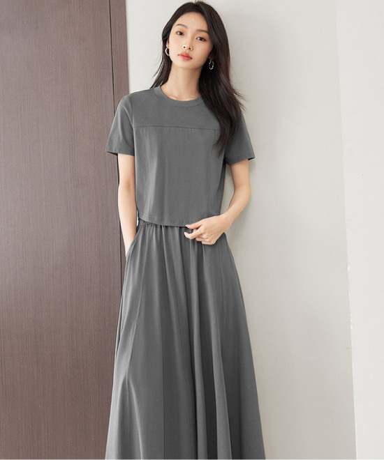 セットアップTシャツ・ロングフレアスカート – weMALL セットアップTシャツ・ロングフレアスカート – weMALL