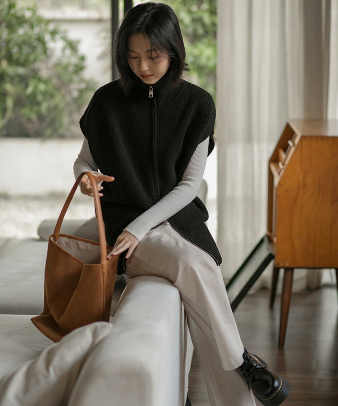 スタンドカラージッパーセーターベスト