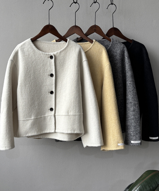 ショートルーズノーカラージャケット