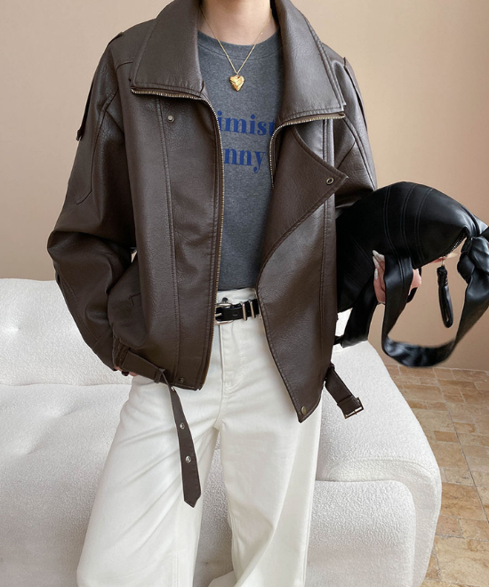 ルーズシルエットマットレザージャケット