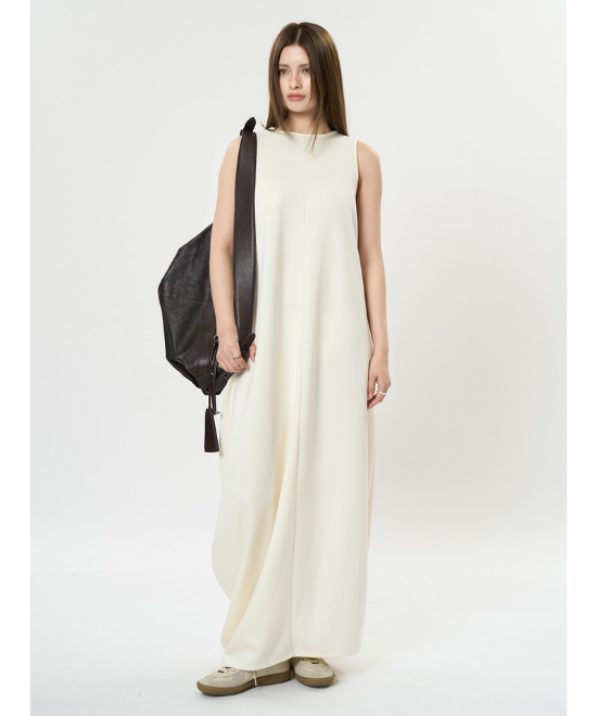 ルーズソフトタッチノースリーブワンピース