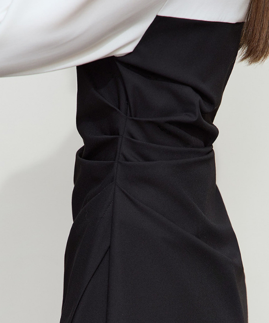 レイヤードスリットワンピース