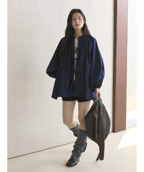 リボンタイランタンスリーブシャツ