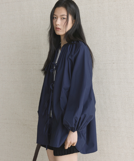 リボンタイランタンスリーブシャツ