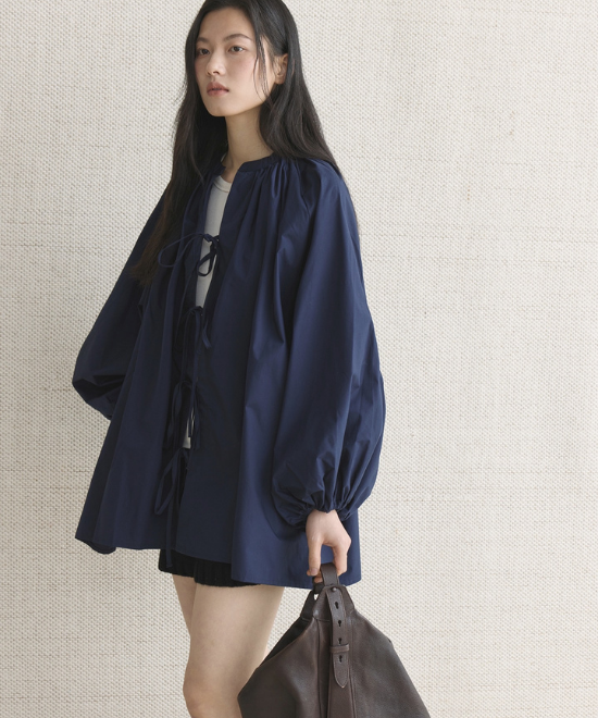 リボンタイランタンスリーブシャツ