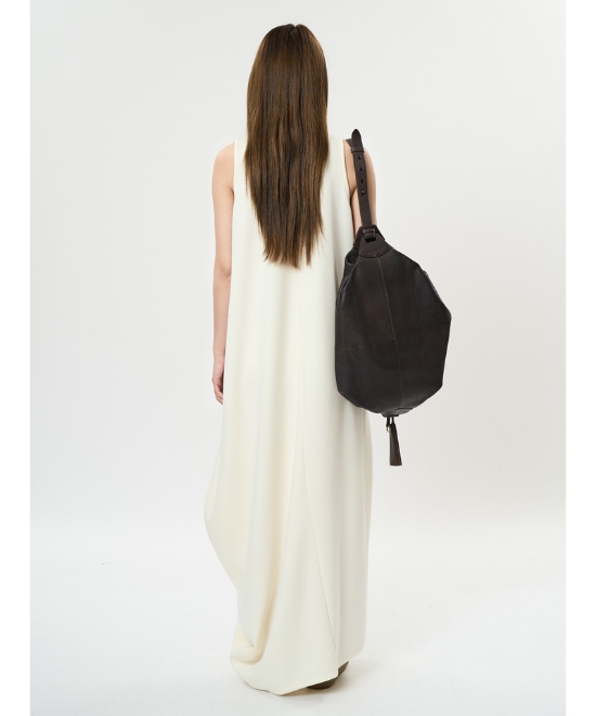 ルーズソフトタッチノースリーブワンピース