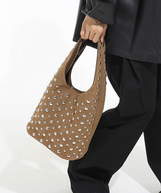 スタッズハンドバッグ