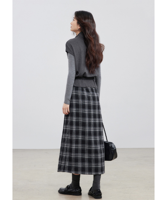 セミタートルネックベスト