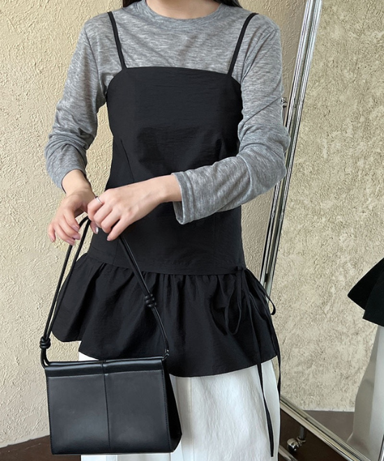 フリルヘムキャミトップス