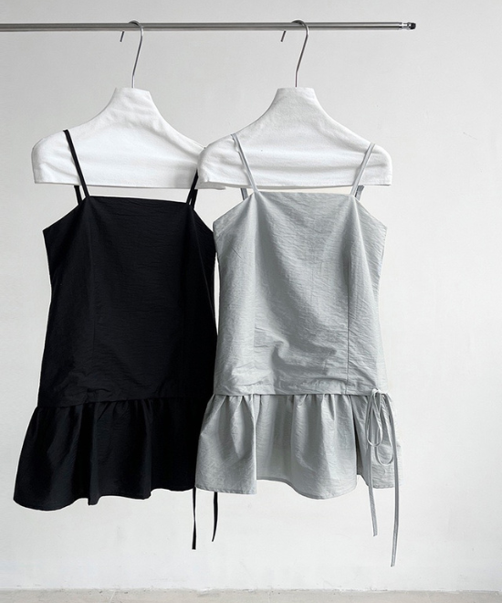 フリルヘムキャミトップス