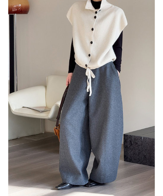 ハイネックボタンベスト