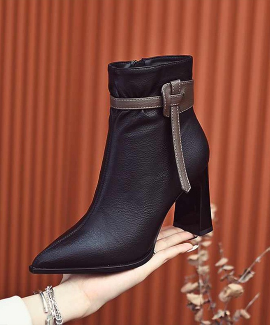 ベルトチャンキーヒールショートブーツ