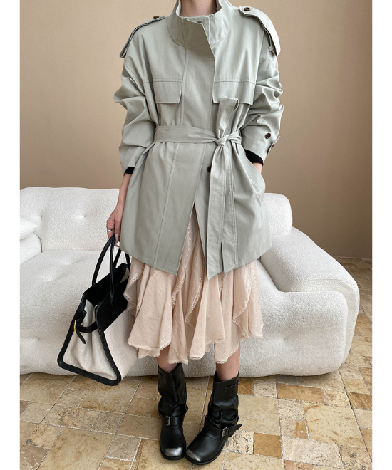 スタンドカラーレースアップルーズトレンチコート