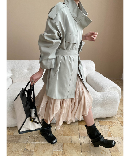 スタンドカラーレースアップルーズトレンチコート