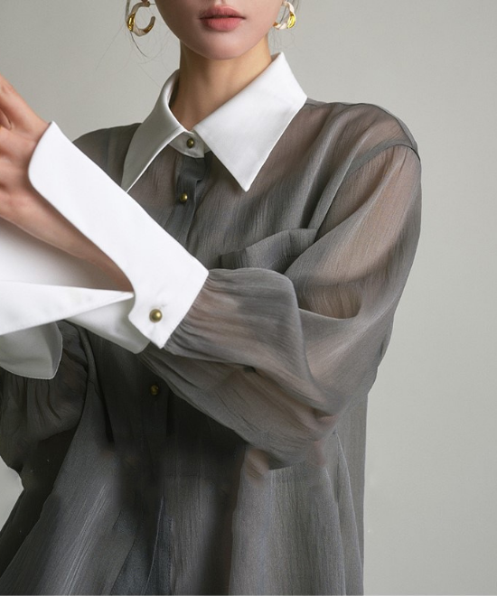 コントラストシアーブラウス