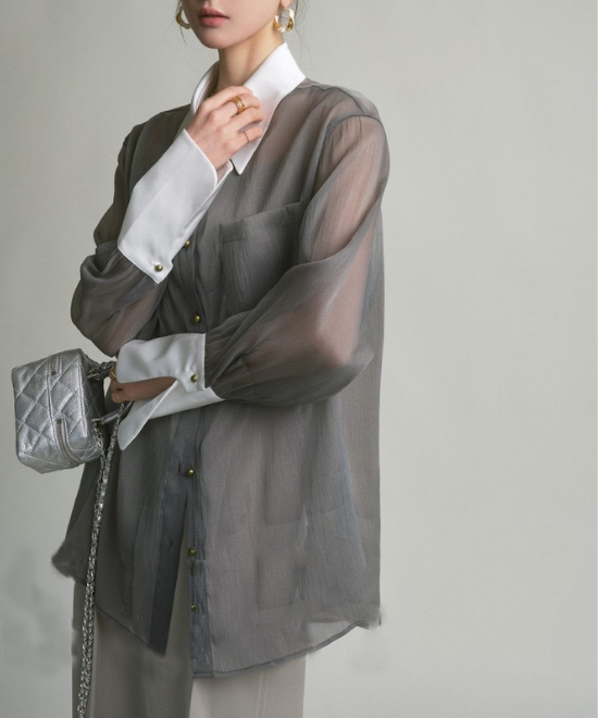 コントラストシアーブラウス