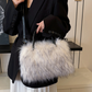 フェイクファーハンドバッグ