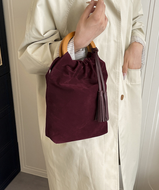 コーデュロイタッセル巾着バッグ