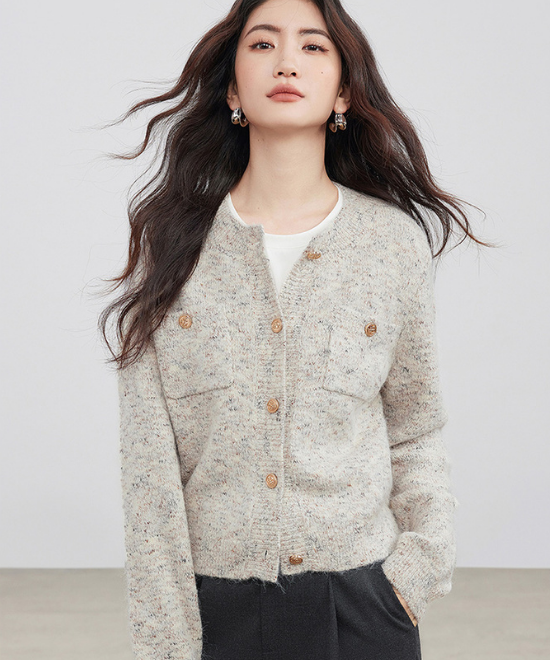 フローラルヤーンニットカーディガン