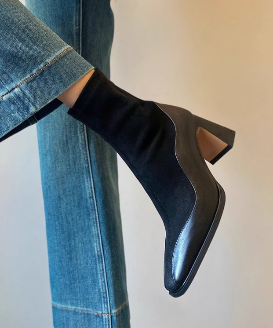 コントラストスクエアトゥブーツ