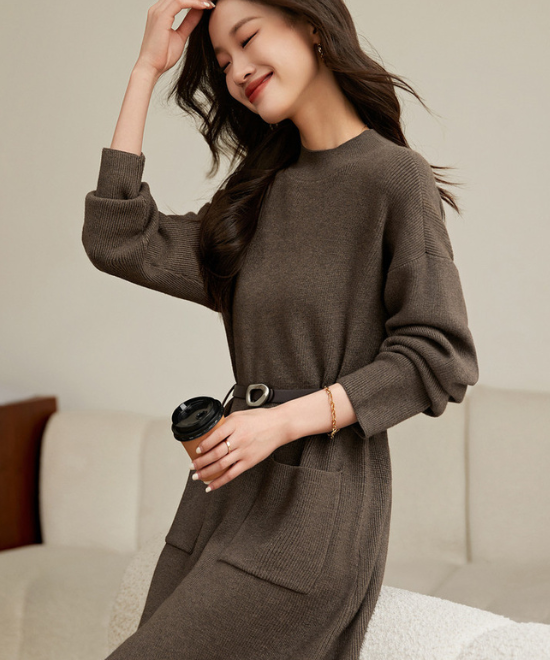 スリミングニットワンピース