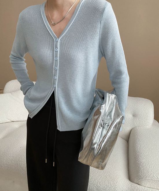 フレンチVネックニットカーディガン