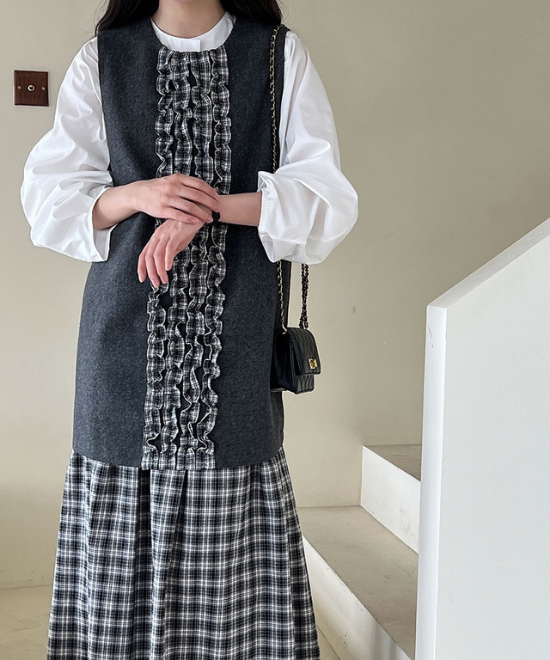 チェック柄フリルベストワンピース