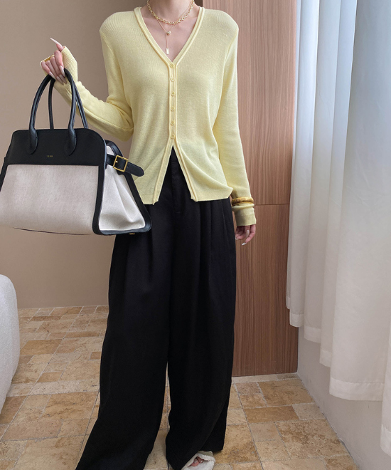 フレンチVネックニットカーディガン