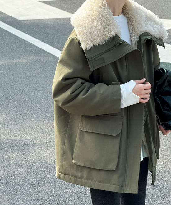 ビッグラペルボアジャケット