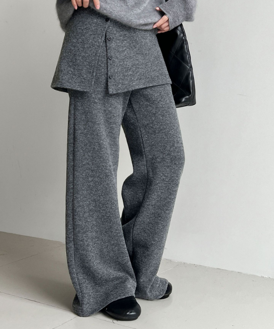 スカート付きリラックスフレアパンツ