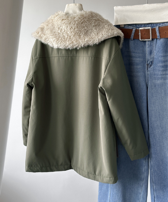 ビッグラペルボアジャケット