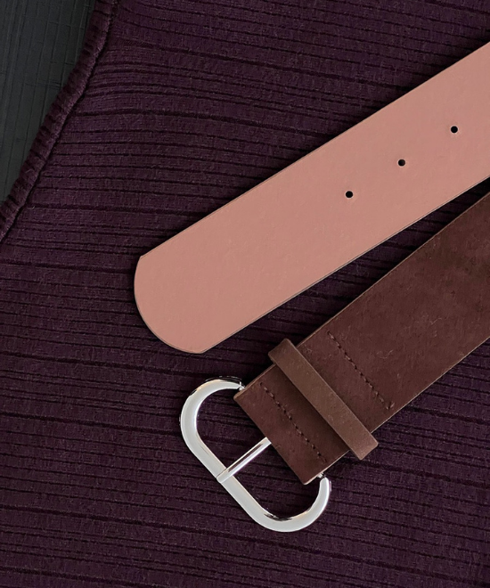 ハイネックドルマンスリーブトップス