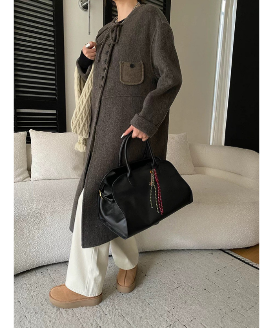 レースアップカラーミディ丈ウールコート