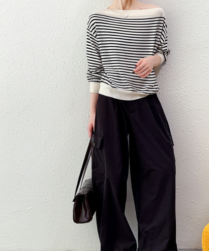 オフショルダーニットトップス