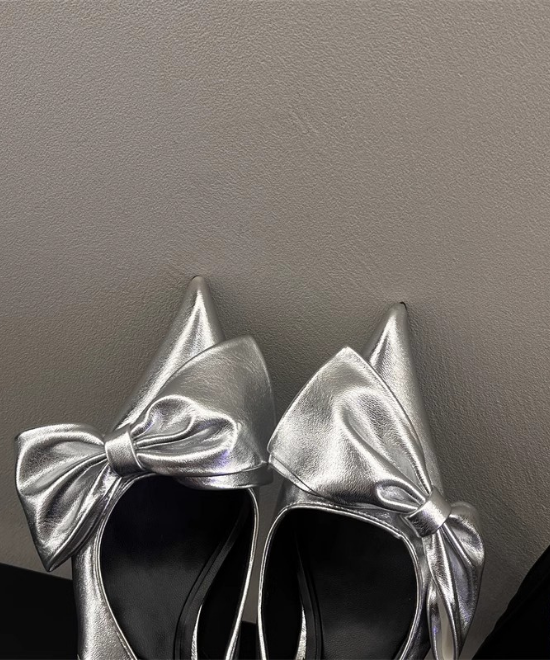 ポインテッドトゥリボンミュール