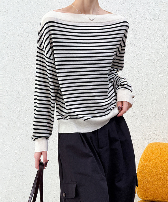 オフショルダーニットトップス