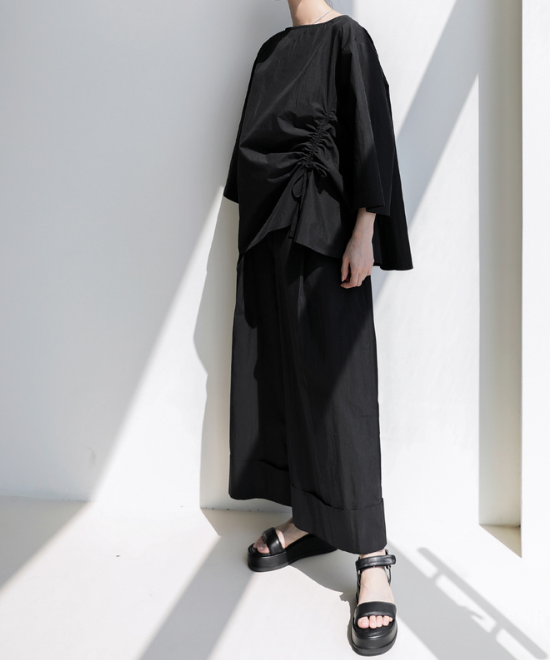 レースアップドロストシャツ