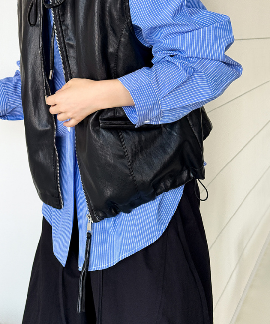 リボンタイレザーベスト