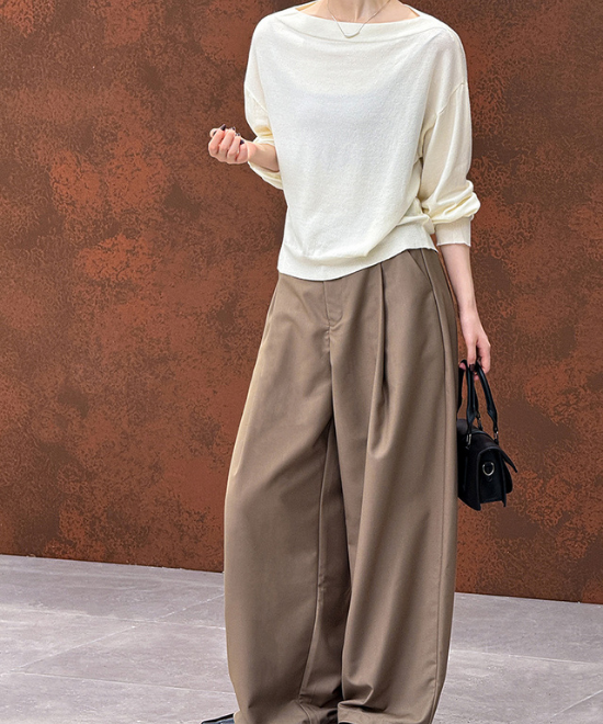 オフショルダーニットトップス