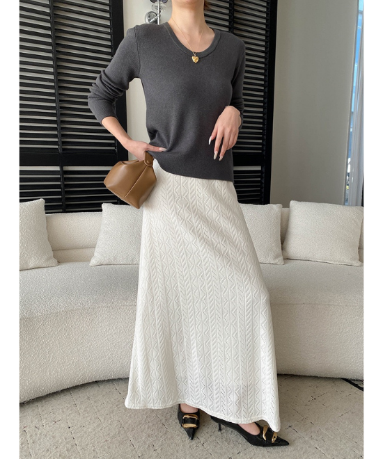 レース編みハイウエストロングスカート