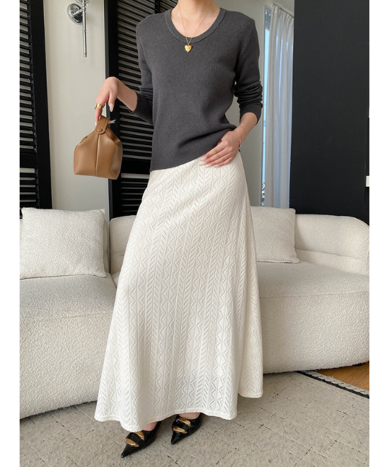 レース編みハイウエストロングスカート