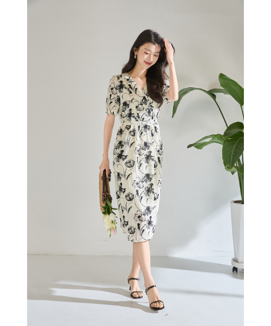 フラワーアートプリントワンピース