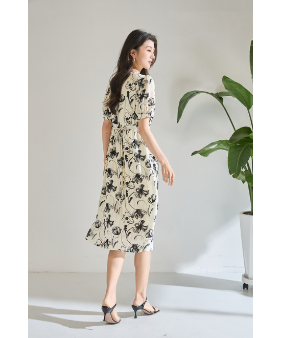 フラワーアートプリントワンピース