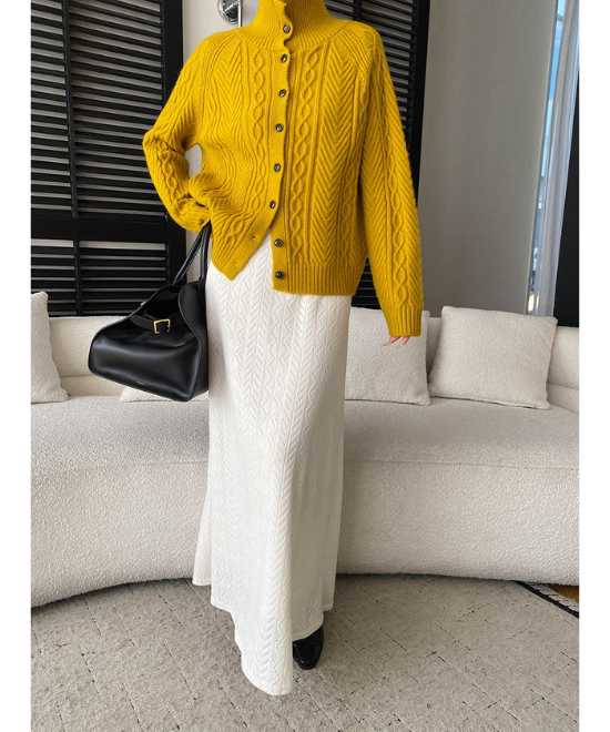 レース編みハイウエストロングスカート