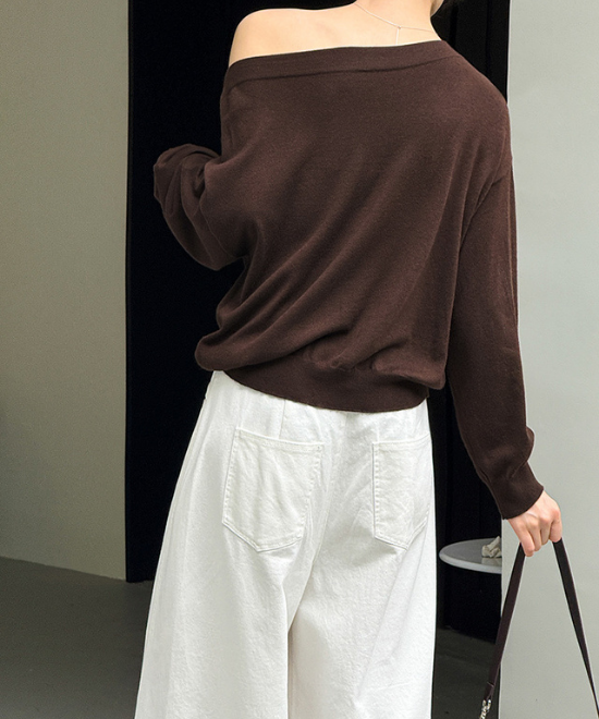 オフショルダーニットトップス