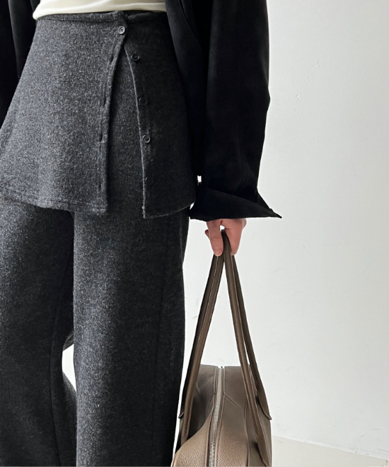 スカート付きリラックスフレアパンツ