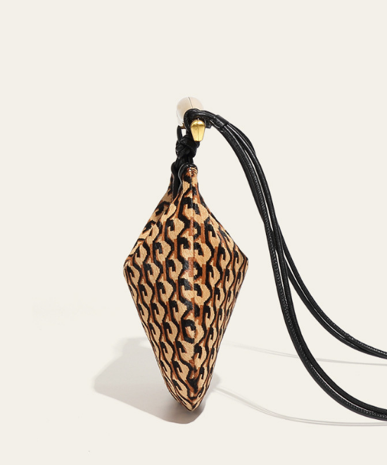 レザーホースへアハンドバッグ