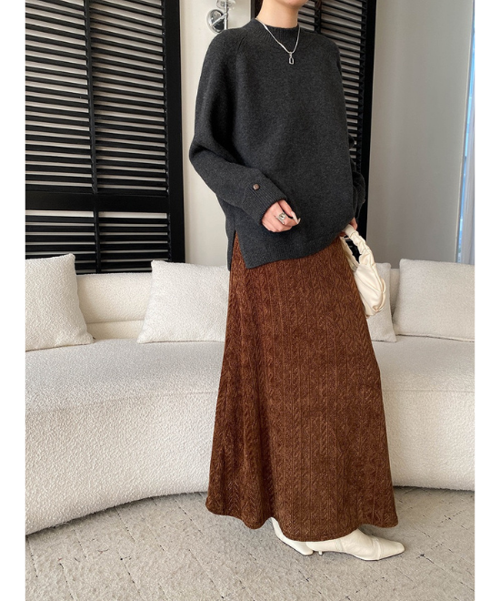 レース編みハイウエストロングスカート