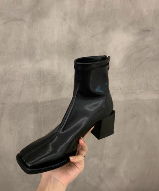 スクエアトゥスキニーブーツ